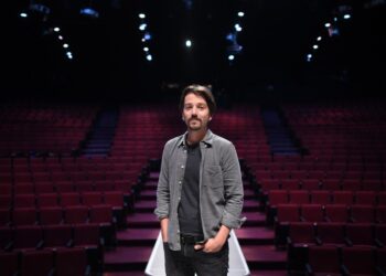 Actor Diego Luna was a Hollywood golden boy. So why did he go back to Mexico? – San Diego Union-Tribune