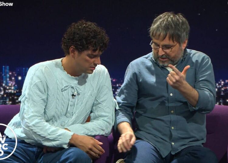Foto: jordi-evole-eduardo-casanova-cara-al-show-denuncia-gesto-perroflauta