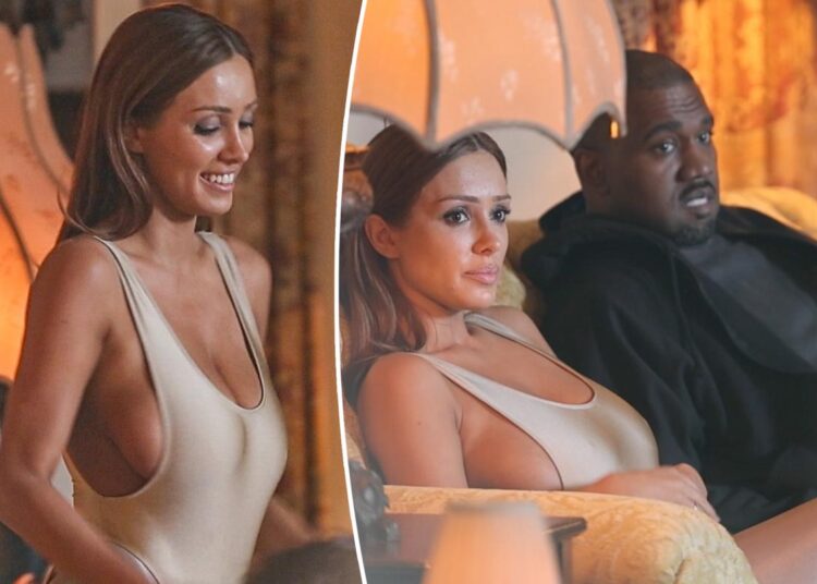 Bianca Censori se sale del traje durante una cita nocturna con Kanye West