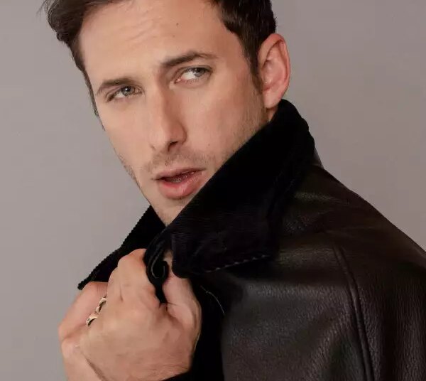 Sebastian-Zurita