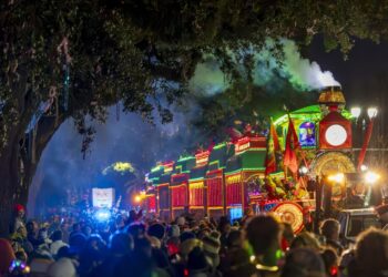 El Carnaval de Nueva Orleans celebra el Mardi Gras con celebridades y reyes por un día