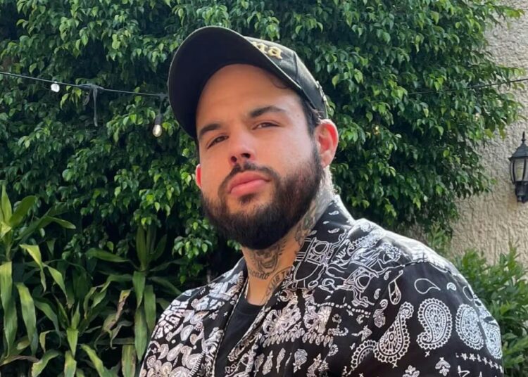 Emiliano Aguilar aprovecha el momento y LANZA INDIRECTA contra Ángela Aguilar y Christian Nodal: "Bailen, pnchs perros"