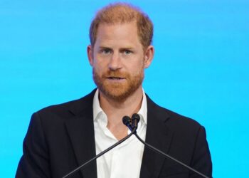 Harry dice que 'la institución mató a mi madre' y le hizo querer renunciar al papel real | Real | Noticias