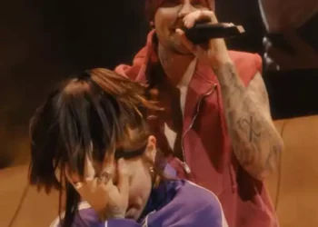 billie eilish justin.jpg