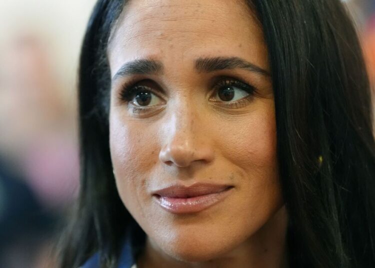 La amiga de Meghan Markle acusada de trollearla por el unboxing de As Ever | Real | Noticias