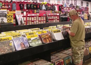 La lista de lanzamientos del Record Store Day 2026 incluye a Taylor Swift y más música