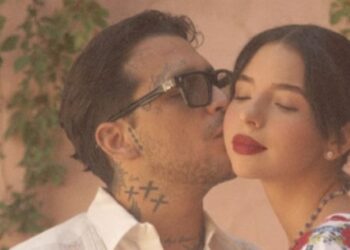 nodal angela aguilar separados divorcio