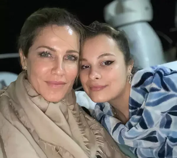 Jaydy Michel y Manuela Sanz