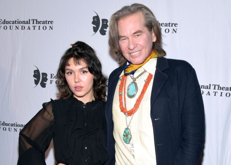 Mercedes, la hija de Val Kilmer, habla sobre su nueva película de inteligencia artificial