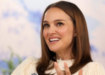 Natalie Portman comparte embarazo con un productor musical francés