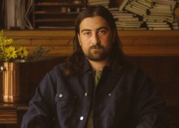 Noah Kahan lidera la mejor música nueva de la semana: Friday Music Guide