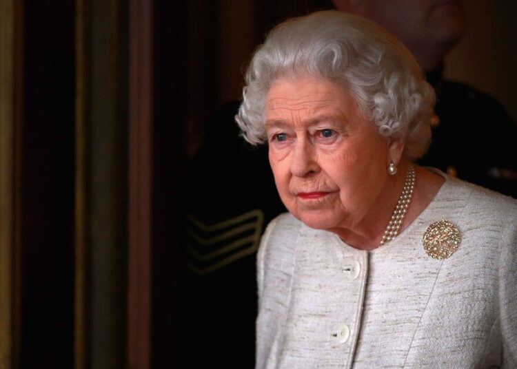 'Todo el mundo tenía miedo de la reina Isabel por motivos desgarradores' | Real | Noticias