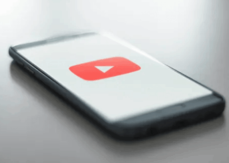 YouTube lanza detección de semejanza de celebridades mediante IA