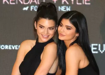 Kendall-Kylie-Jenner