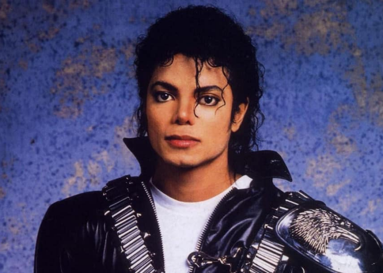 17 años después de su muerte, Michael Jackson vence a Taylor Swift, BTS y Bad Bunny para convertirse en el artista número uno en streaming