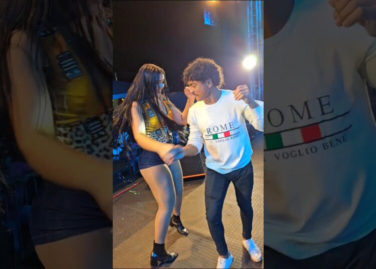 Aô baixinho bom de piseiro!🔥🤩🎶…#washingtonbrasileiro #musica #piseiro #danca #forró