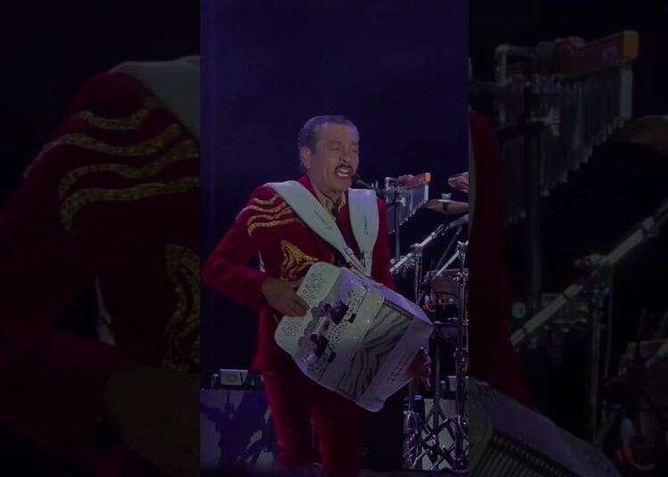 Los tigres del norte – Ayudame a creer #lostigresdelnorte #regionalmexicano #musica #viral #music