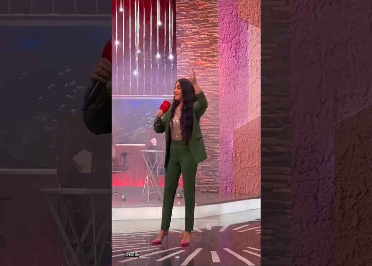 Tuttur dur 😍 #keşfet #nazdej #music #trend #viralvideo