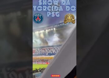 SHOW DA TORCIDA DO PSG 03 #Shorts