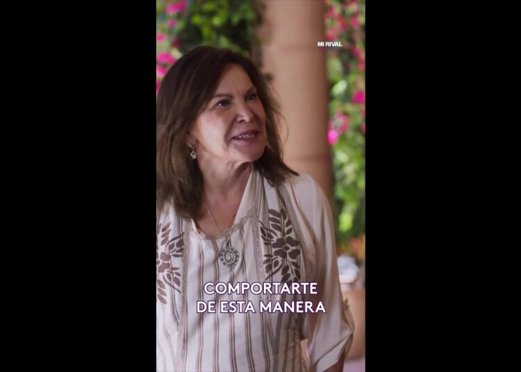 💙 Paloma confiesa la soledad a la que se siente condenada #MiRival #Telenovelas