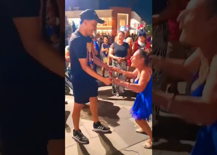 Wow Yajaira Y Un Turista Se Robaron El #show 🥰🕺💃🎼🎵🎶 #viral #baile #Short