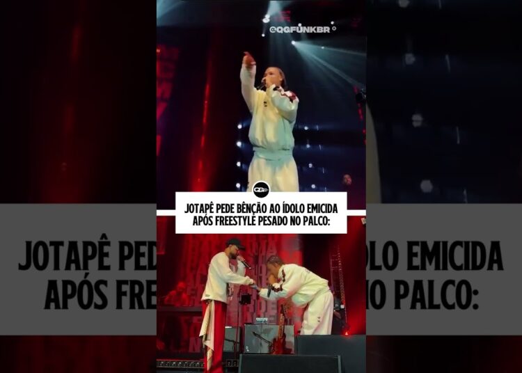 Jotapê rima ao lado de Emicida e Projota, e pede bênção para o Nacional #freestyle #show #palco #rap