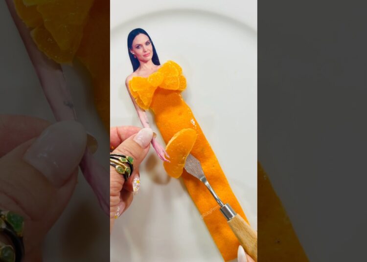 Tangerine-a Jolie 🍊😂 | Celebrity Food Art Using Juicy Ojai Pixies