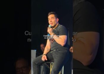 Te dije que te superaría… qué equivocado estaba. 😞 #omarchaparro #musica #inesperado