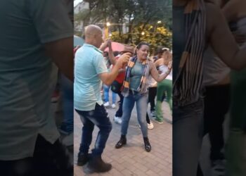 con la musica parrandera se pasa bueno