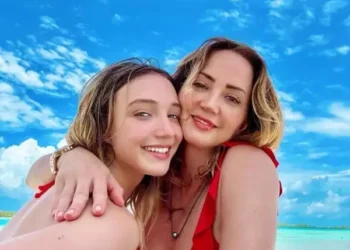 Nina Rubín y Andrea Legarreta