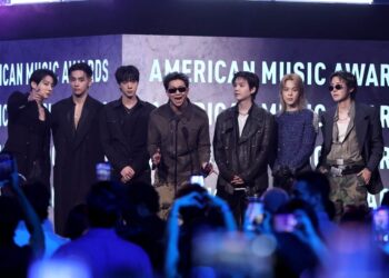 BTS regresa a los AMA y gana el premio al Artista del Año
