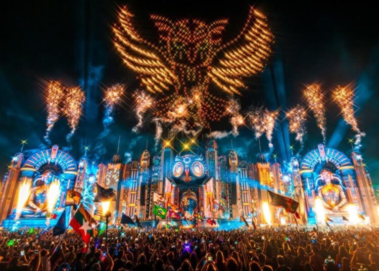 Club Radio de Apple Music para transmitir desde eventos en vivo, incluido EDC