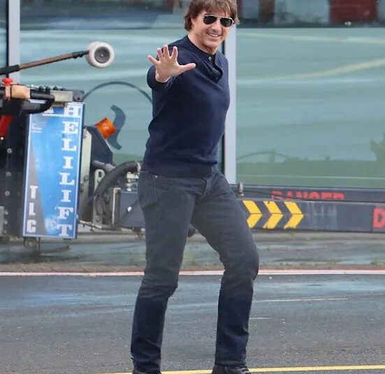 Excl - Tom Cruise aterrizó hoy en Londres