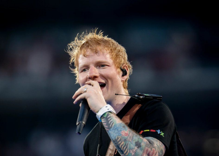 De cuánto es la fortuna de Ed Sheeran, uno de los cantantes más ricos del mundo