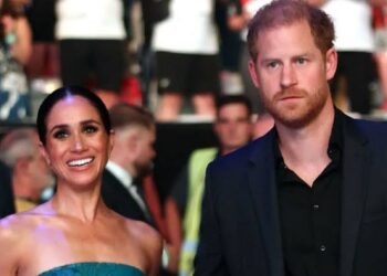 El PDA del Príncipe Harry y Meghan Markle ha 'relajado' a las parejas reales