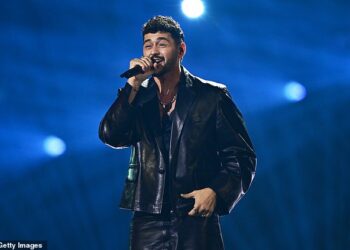 Noam Bettan (en la foto), de Israel, de 28 años, llegó a la final de la competencia con una canción pop Lovestruck interpretada por Michelle.