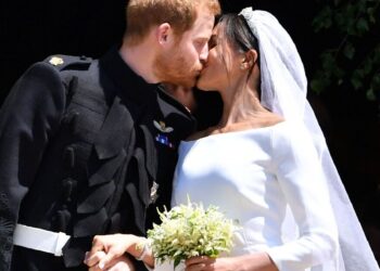 El dulce tributo del príncipe Harry y Meghan a la princesa Diana en una boda que quizás te hayas perdido | Real | Noticias