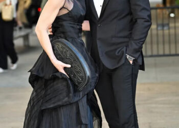 Kelli Giddish y Beau Richards asisten a la Gala de Primavera del Ballet de la Ciudad de Nueva York en el Lincoln Center el 7 de mayo de 2026 en la ciudad de Nueva York. Crédito: James Devaney/GC Images
