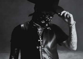 Esto dice la letra de “Caballo Negro”, la canción en la que Christian Nodal menciona su camino musical