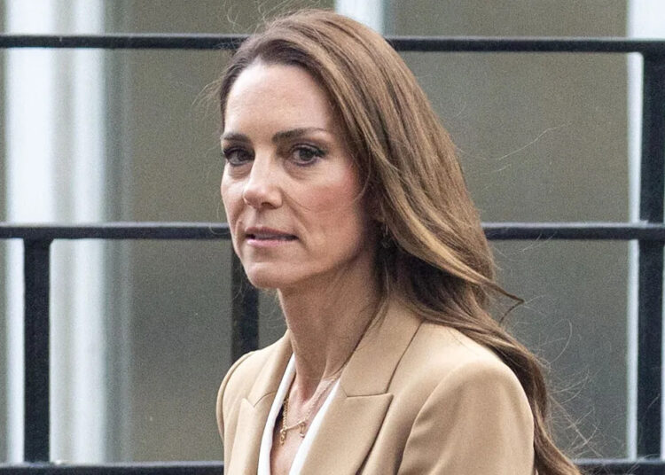 Estos miembros de la familia real le pidieron a la princesa Kate que cambiara su nombre, afirma un experto