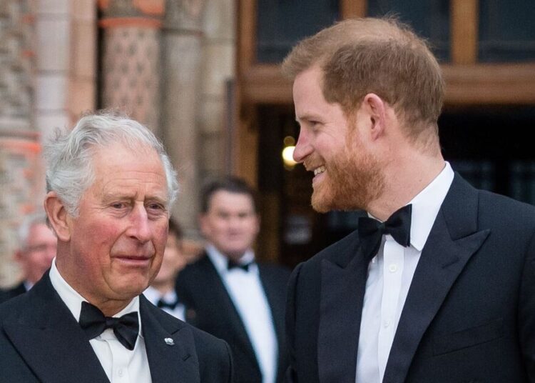 Familia Real EN VIVO: Palacio teme por un 'peligro' si Carlos se reuniera con Harry | Real | Noticias