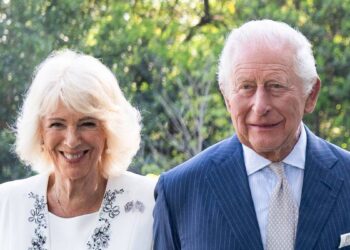 Familia Real EN VIVO: el rey Carlos y la reina Camilla celebran un aniversario especial y más