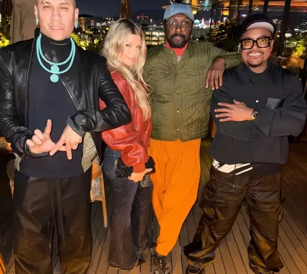 Taboo, Fergie, Will.i.am y Aple.de.Ap