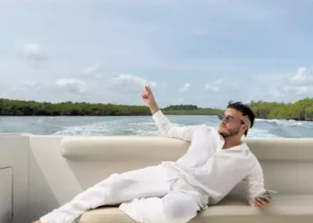 Giovanni Laguna, estilista de Fátima Bosch, arrestado en Cannes tras golpear a Miss Venezuela Global