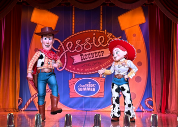 Jessie's Roundup trae juegos divertidos y entretenimiento a WDW