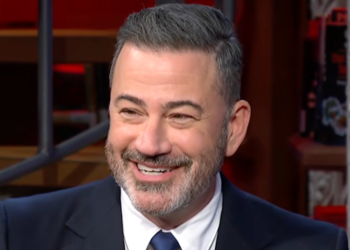 Jimmy Kimmel hace un remate perverso de Paramount+ en el comentario del 'Late Show' de Colbert