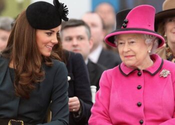 Kate Middleton rompió el antiguo gobierno real de la difunta reina, afirma una fuente