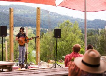 Bran Sanders kicks off Vinestock, a music festival showcasing local singers/songwriters at Salmon Arm&rsquo;s Marionette Winery in July 2024.