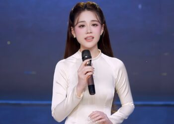 La cantante de boleros Mai Diễm My: "Canto desde las experiencias genuinas de mi corazón".