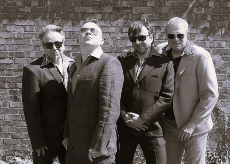 La legendaria banda de punk de Oxford de los 90 regresa con su primer lanzamiento musical nuevo en 25 años